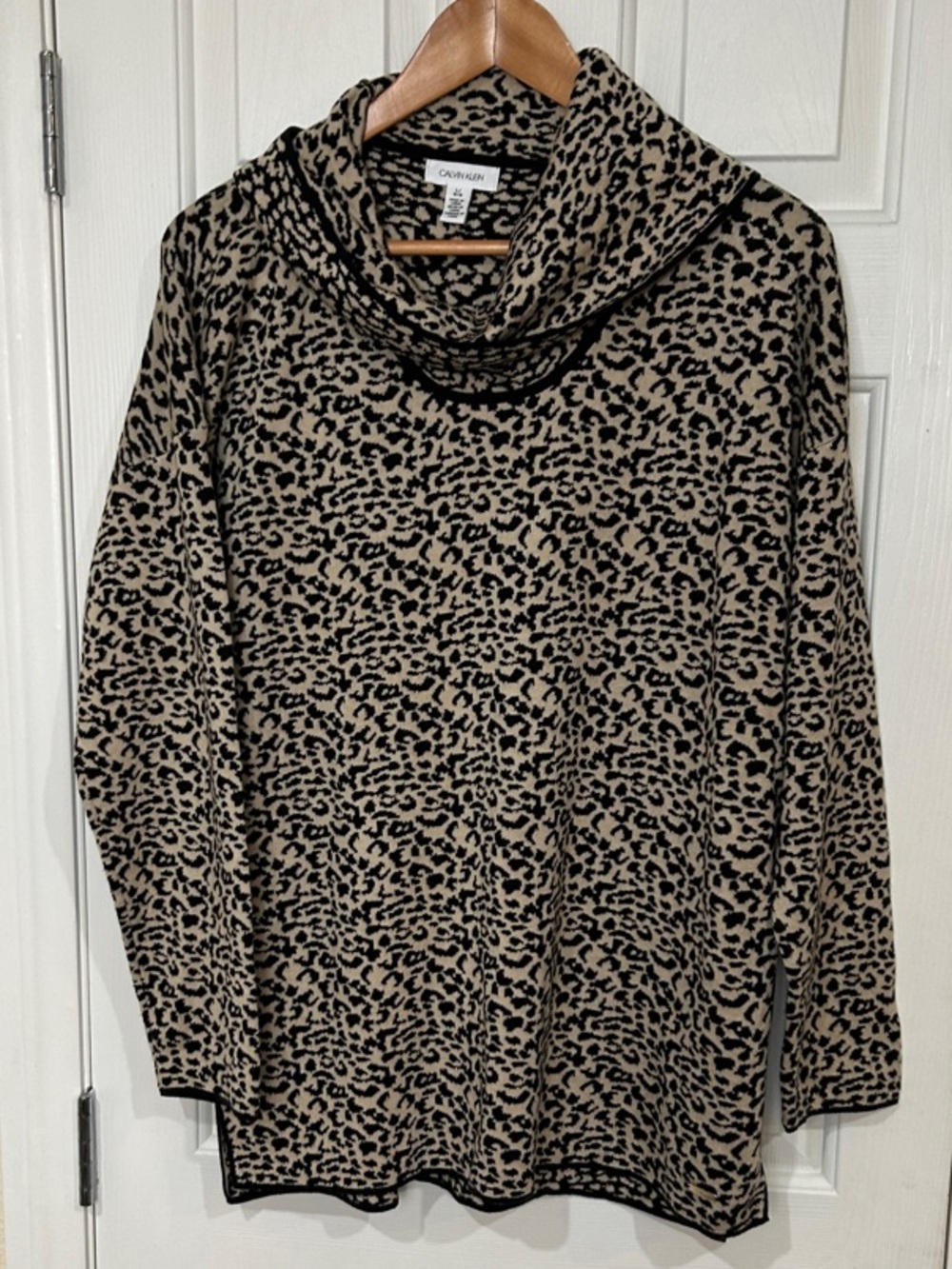 Calvin Klein Leopard Print Cowl Neck Knit Sweater Large L